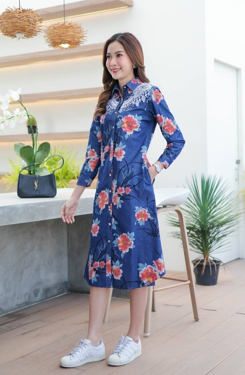 ชุดยีนส์ #8837-3 เดรสยีนส์พิมพ์ลายดอกไม้แต่งงานฉลุสวยหรูทั้งด้านหน้าและหลัง ผ้ายีนส์แท้เนื้อนิ่ม ใส่สบาย แบบสวยใส่ได้หลายโอกาส
