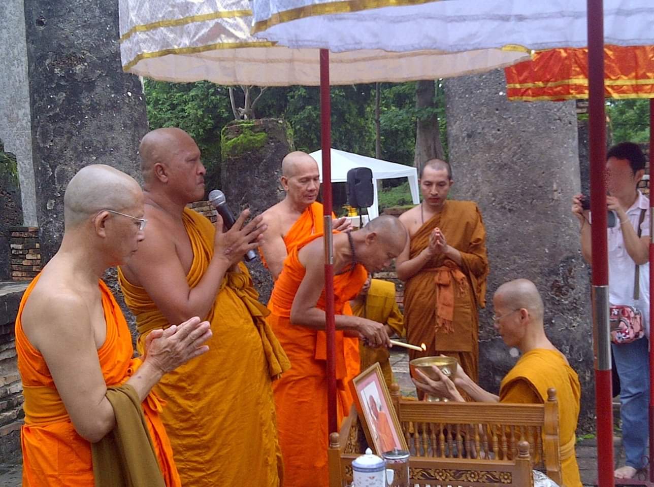 พระร่วงรางปืน ลพ.เอก (สร้างสมัยวัดเขาแร่) ลพ.เล็กร่วมพิธี ปี ๕๔