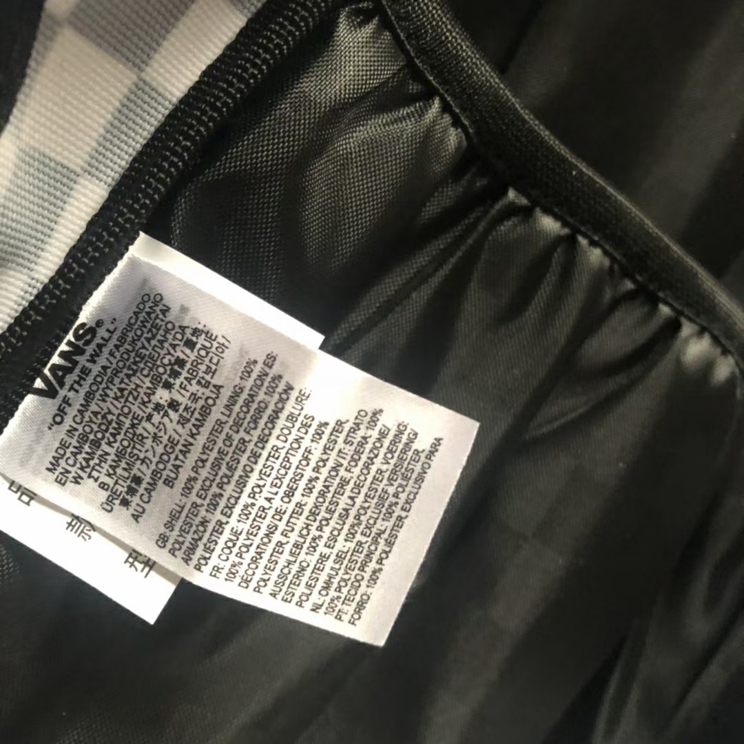 กระเป๋าสะพายข้าง Vans Street Ready Black Bag ของแท้ ใหม่ล่าสุด พร้อมส่งจากไทย