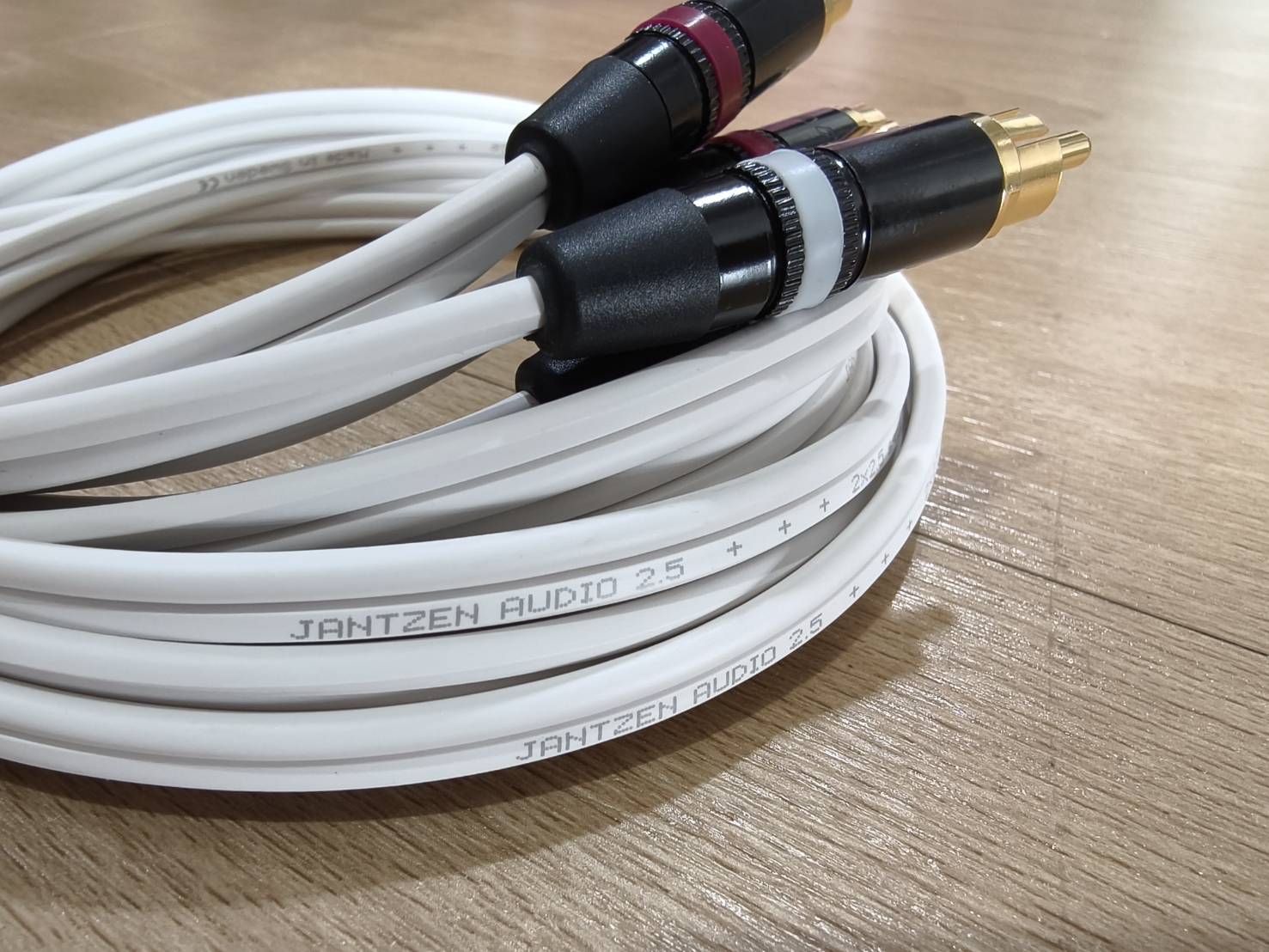 สายสัญญาณ Jantzen Made in Sweden หัวNEUTRIK REAN ราคาต่อคู่