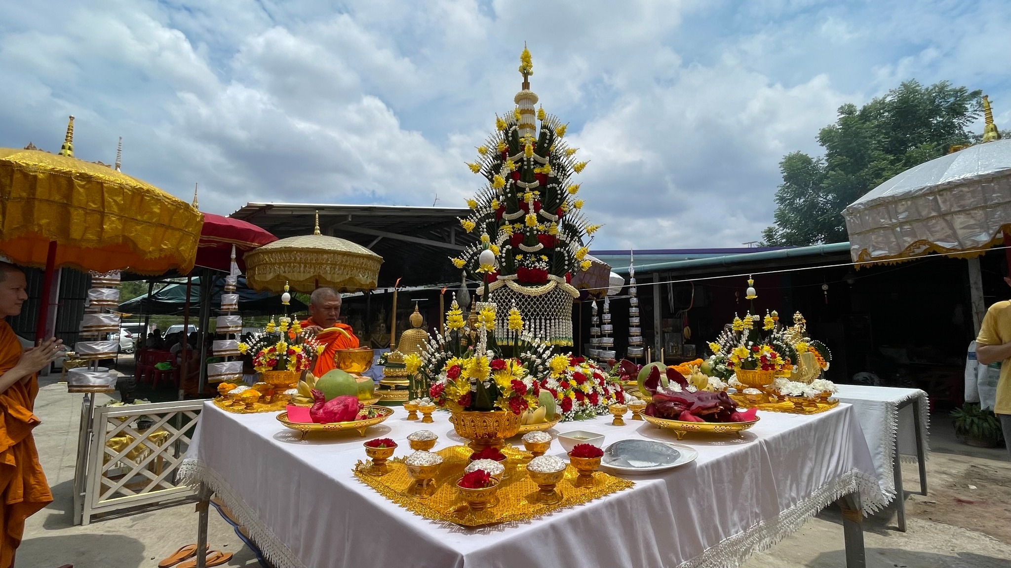ตะกรุดสัมพุทเธหงสา มหาลาภ เนื้อเงิน ลพ.เล็กวัดท่าขนุน ลพ.บ๊ะ (คงกระพันชาตรี) 1 ใน 50 ดอก ปี 68