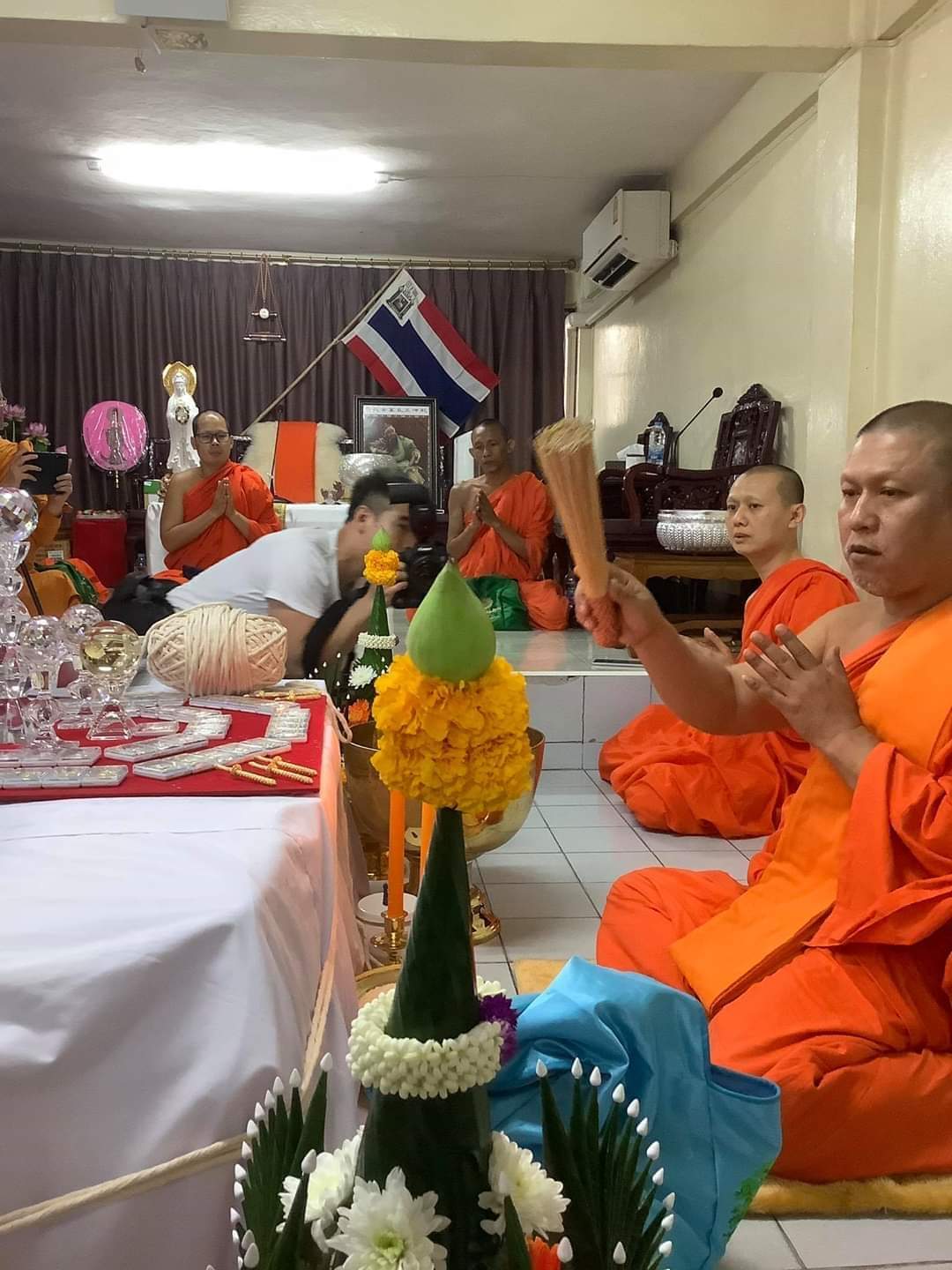 ผ้ายันต์กันภัยหายโศก (พิธีแก้วอินทนิล) พระอาจารย์เอ บ้านสุมโน ลพ.เล็ก วัดท่าขนุนร่วมเสก