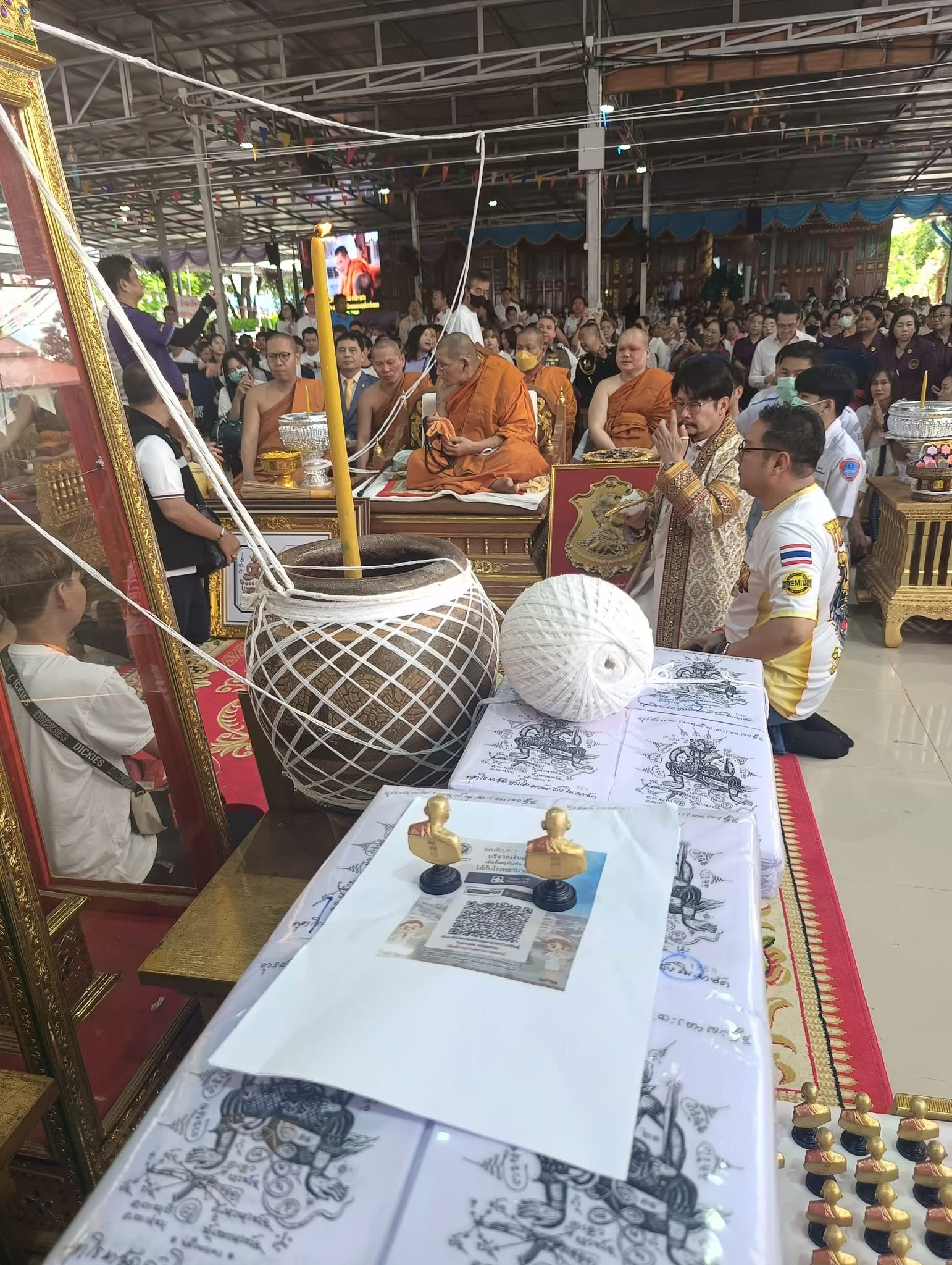 เหรียญพหูรมาน ทภ.2 เนื้อชนวน No.8948 หลวงปู่ศิลา