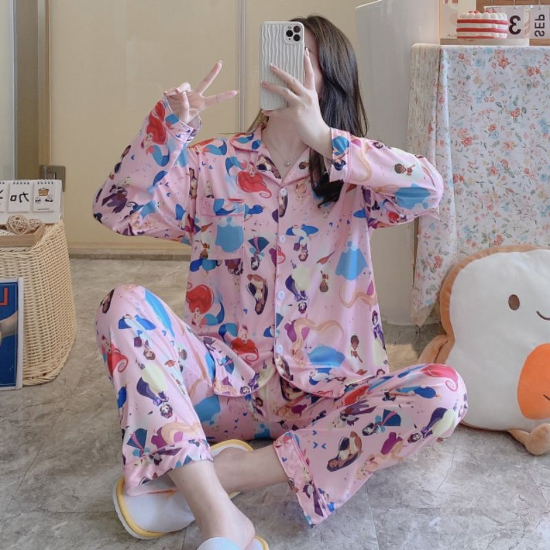 เสื้อผ้าแฟชั่นผู้หญิง ชุดนอนคอตต้อน ลายใหม่ฮิต ผสมการ์ตูน เสื้อแขนยาวกระดุมหน้าคอปกกางเกง