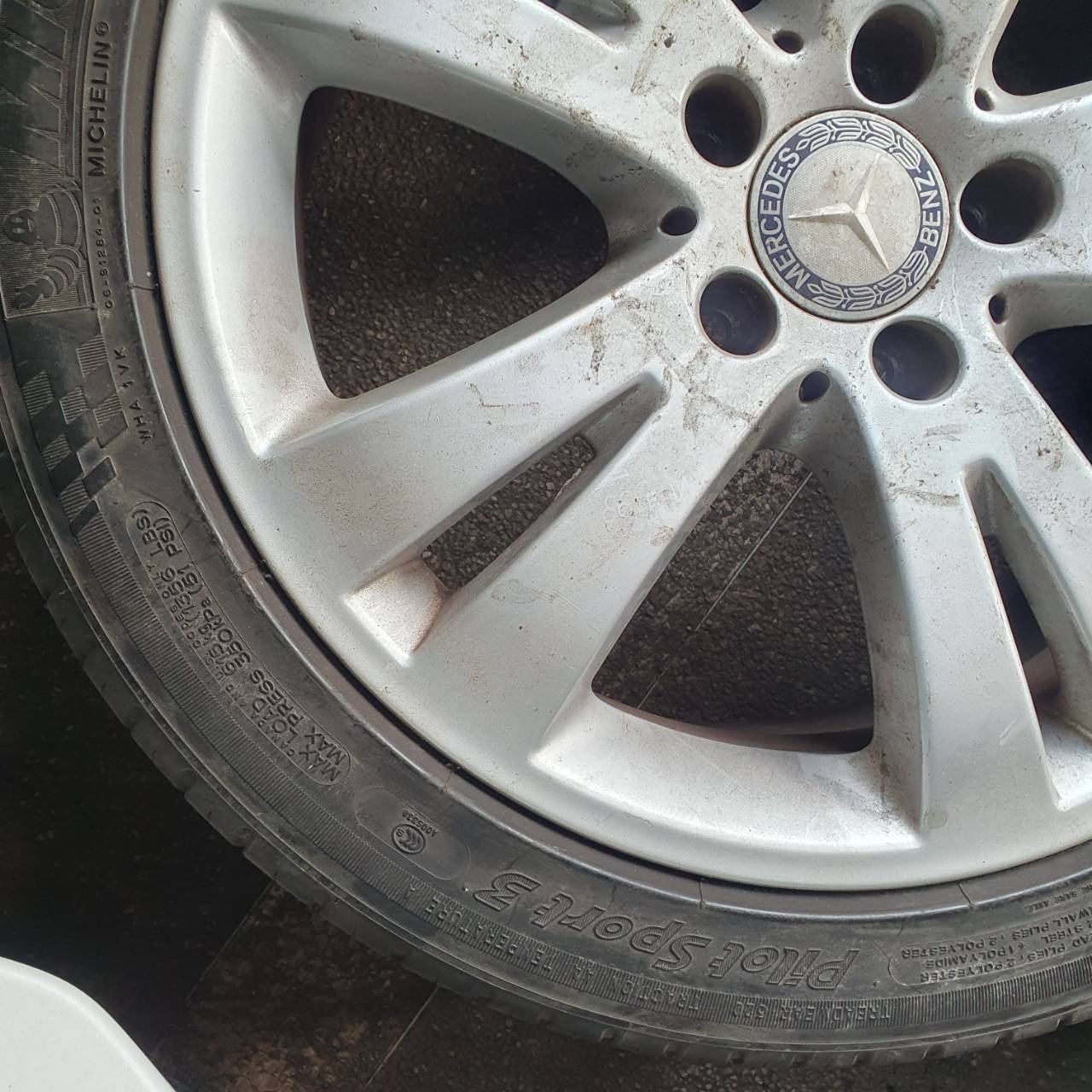 ล้อแม็ก Benz 17" A2044010402 B66474276 ของแท้มือสองขายตามสภาพ