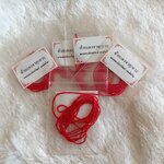 ด้ายแดง จาตุเทวะ (ยาวประมาณ 80 ซม.) ลพ.เล็ก พอจ.เอ พอจ.บ๊ะ พุทธาภิเษก (พิธีพลิกชีวิต แก้วอินทนิล ฯลฯ )