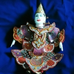 หุ่นพยนต์ หลวงปู่แก่น วัดเขื่อนท่าทุ่งนาประชาสรรค์ ปี 58