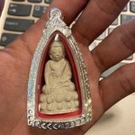 พระกริ่งผงขุนแผน เรือนพระภรตมุนี (กรอบตลับเงิน) หลวงพ่อเล็กร่วมเสก ปี 64