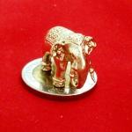 พญาช้างปู้ก่ำงาเขียว เนื้อทองเหลืองนอกปัดเงา (พระอาจารย์เล็กร่วมเสก) วัดพระพุทธบาทถ้ำป่าไผ่