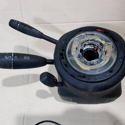 W204 คอพวงมาลัย SWITCH ชุดสวิทช์ยกเลี้ยว A204 440 20 01