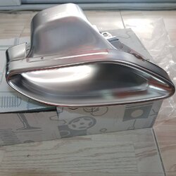 ปลายท่อไอเสีย Mercedes Benz C300 AMG А 205 490 12 27/007