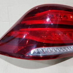 W166 ไฟท้ายข้างซ้าย REAR LAMP COMBINATION LEFT A166 906 57 02