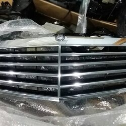 W221 หน้ากระจัง (PANELLING) A221 880 04 83