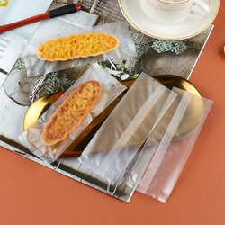 ถุงซีลกลาง แบบขุ่น (ขอบหยัก) ขนาด 8 x 19 cm