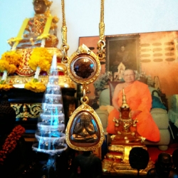 ณัชชา พระเครื่อง