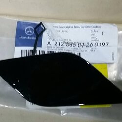 W212 แผ่นปิดที่ลากรถกันชนหน้า (COVERING) A212 885 01 26/ 9197