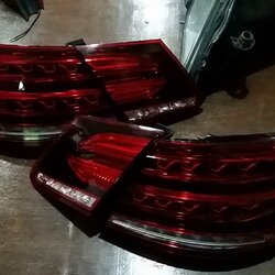 W207 Facelift ไฟท้าย ไม่รวมไฟทับทิม (ราคาข้างละ)