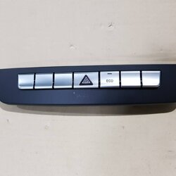 W204 SWITCH BLOCK สวิทช์-คอนโซลหน้า A204 905 82 01