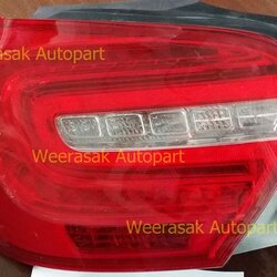 ไฟท้าย Benz W176