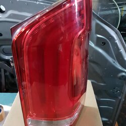 W447 VITO STRIP LIGHTING ไฟท้าย R A447 820 06 64