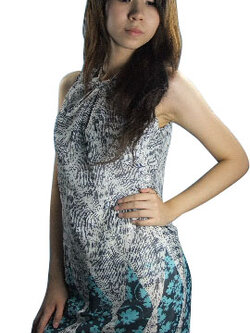 กระโปรงเดรสคอกลมผ้าพิมพ์ลายสีเขียวอมฟ้า ผ้าญี่ปุ่น ฟรีไซส์ อก 32 นิ้ว ยาว 33 นิ้ว