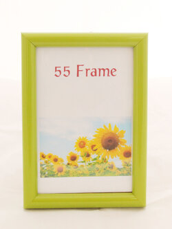 051-เขียวอ่อน