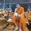 ซีลเดิมลุ้นเลข เหรียญพหูรมาน ทภ.2 เนื้อชนวน หลวงปู่ศิลา