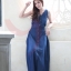 เดรสยีนส์ยาว โชว์แขน ขนาด Free size สียีนส์เข้ม ออกแบบสวย น่าใส่