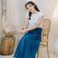 กระโปรงยีนส์ยาว สียีนส์เข้ม ทรงเอ ผ้ายีนส์เนื้อนิ่ม กระดุมหน้าเก๋ๆ